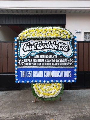 Papan Bunga Duka di Kebon Sirih